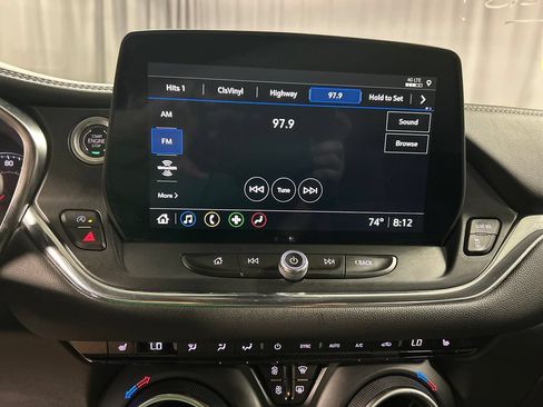 Used 2024 Chevrolet Blazer LT w/ Convenience Package FWD image 17