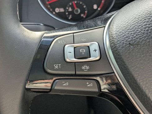 Used 2019 Volkswagen Atlas SE w/ Panoramic Sunroof Package image 26