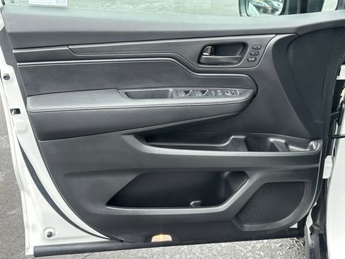 Used 2026 Honda Odyssey EX-L image 14