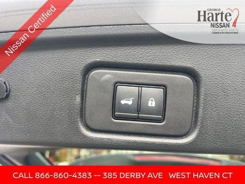 Certified 2022 Nissan Pathfinder Platinum image 30