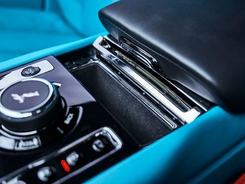 Used 2025 Rolls-Royce Cullinan Black Badge image 70