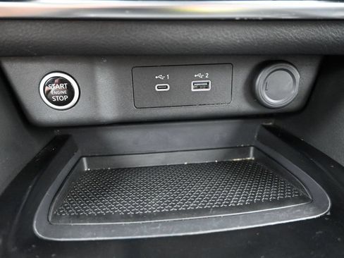 Used 2023 Nissan Rogue SV w/ SV Premium Package AWD/4WD image 22