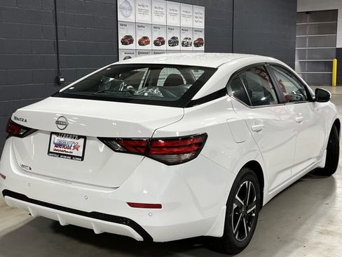 New 2025 Nissan Sentra SV image 7