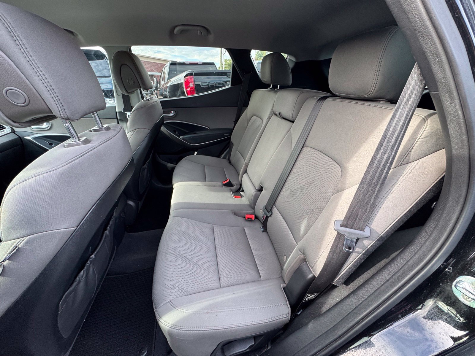 Used 2017 Hyundai Santa Fe Sport FWD image 23