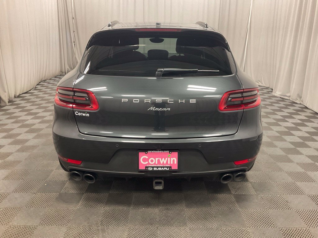 Used 2018 Porsche Macan AWD/4WD image 5
