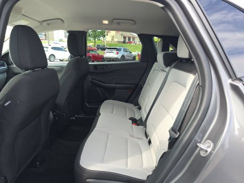 Used 2023 Ford Escape Active FWD image 15
