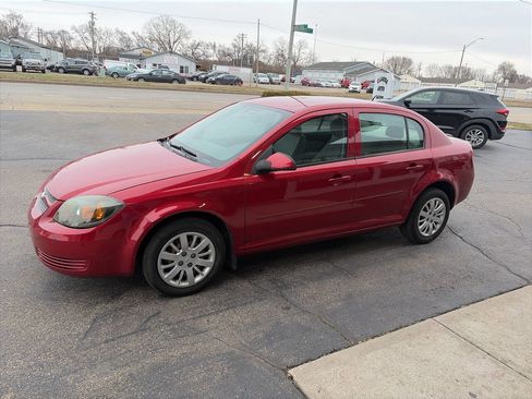 Used 2010 Chevrolet Cobalt LT image 3