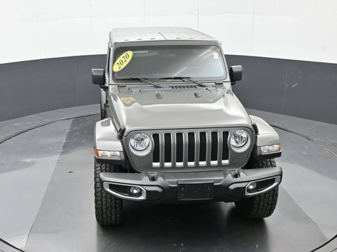 Used 2020 Jeep Wrangler Unlimited Sahara w/ Cold Weather Group AWD/4WD image 33
