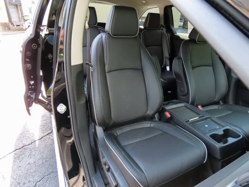 New 2026 Honda Odyssey Touring image 19