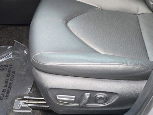 Used 2024 Toyota Grand Highlander XLE image 33