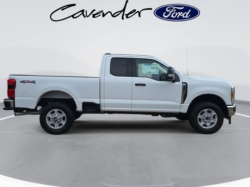 New 2026 Ford F350 XLT w/ 360-Degree Camera Package AWD/4WD image 11