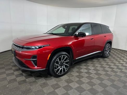 Used 2025 Jeep Wagoneer S Limited image 7