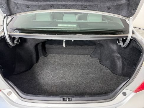 Used 2013 Toyota Camry XLE w/ Convenience Pkg FWD image 23