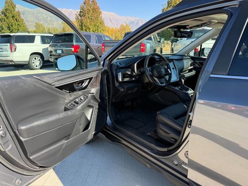 Used 2024 Subaru Outback Limited image 16