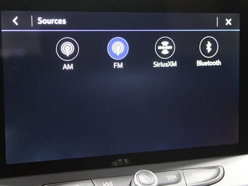 Used 2025 Chevrolet Blazer LT image 41