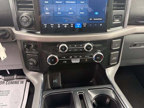 Used 2024 Ford F150 XLT w/ Mobile Office Package RWD image 7