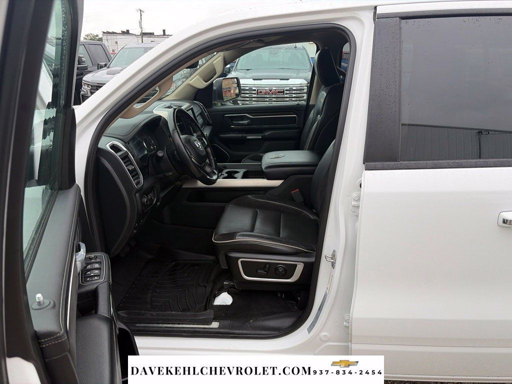 Used 2020 RAM 1500 Laramie AWD/4WD image 15