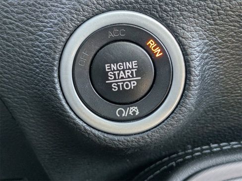 Used 2023 Dodge Challenger R/T image 30