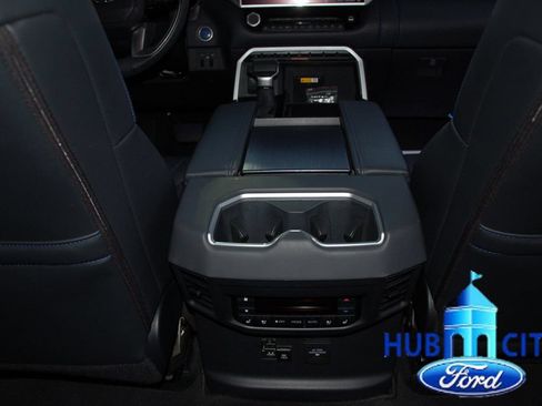 Used 2024 Toyota Sequoia Platinum AWD/4WD image 21