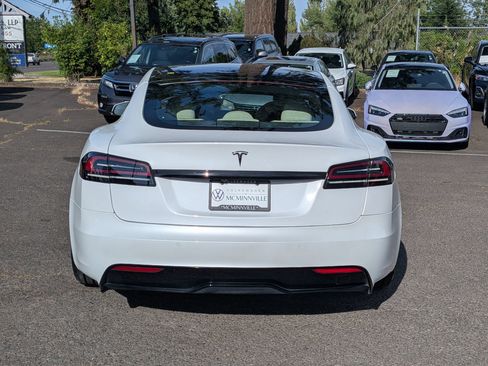 Used 2022 Tesla Model S AWD/4WD image 4