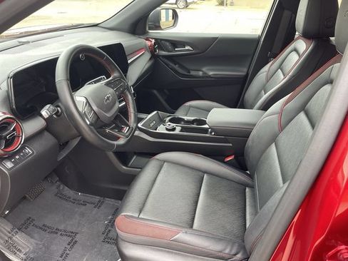 Used 2025 Chevrolet Equinox RS w/ Safety and Technology Package AWD/4WD image 11