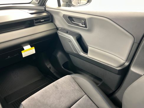 New 2026 Toyota RAV4 XSE AWD/4WD image 10