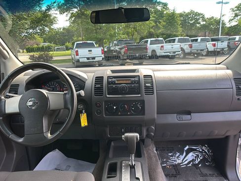 Used 2012 Nissan Frontier S w/ S Preferred Pkg RWD image 19