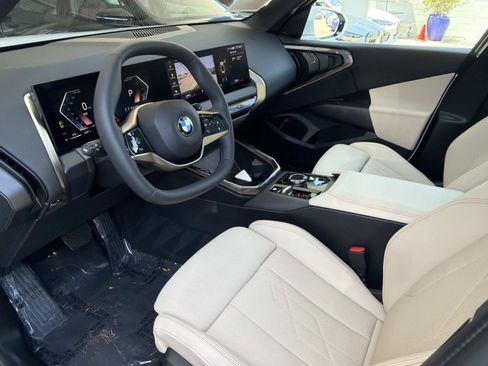 Used 2025 BMW X3 xDrive30i w/ Convenience Package AWD/4WD image 18