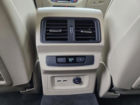 Used 2024 Audi Q5 2.0T Premium Plus image 11