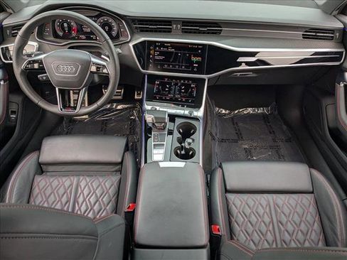 Used 2024 Audi S6 Prestige w/ Prestige Package image 16