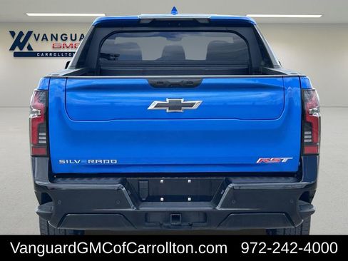 Used 2025 Chevrolet Silverado EV RST image 8