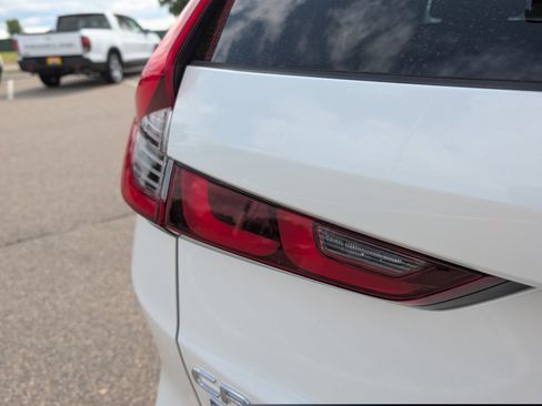 Used 2025 Honda CR-V Sport Touring image 17