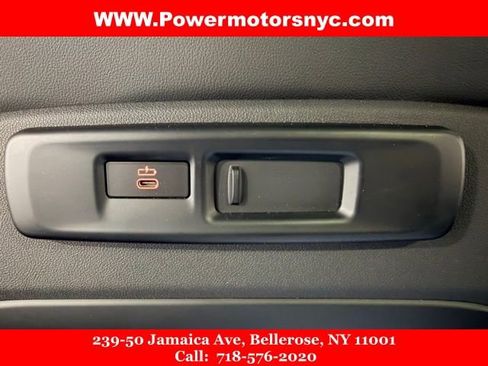 Used 2019 BMW X5 xDrive40i w/ M Sport Package image 37