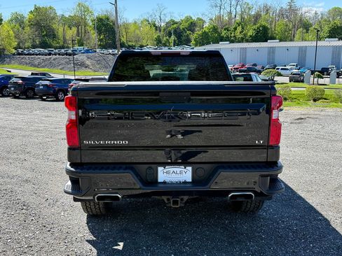 Certified 2022 Chevrolet Silverado 1500 LT Trail Boss w/ Safety Package AWD/4WD image 5