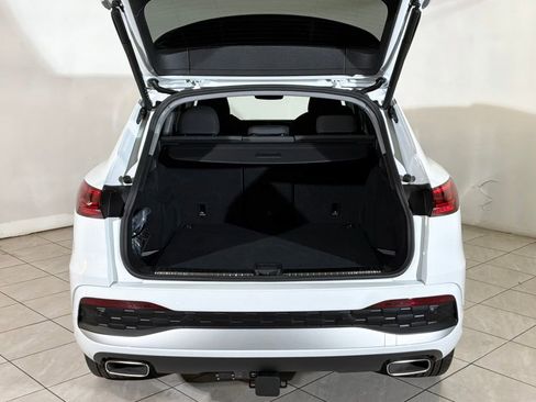 Used 2025 Audi Q5 Premium Plus w/ Premium Plus image 24