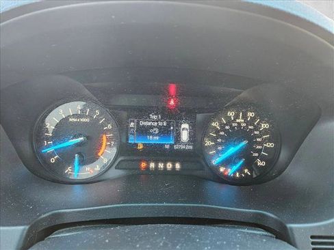 Used 2017 Ford Explorer XLT image 11