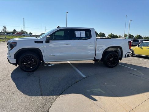 Used 2023 GMC Sierra 1500 Elevation AWD/4WD image 6