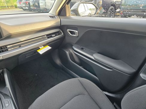 New 2026 Kia K4 LX image 11