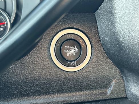 Used 2024 RAM 3500 Tradesman w/ Chrome Appearance Group image 31