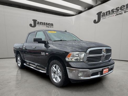 Used 2017 RAM 1500 Big Horn AWD/4WD image 5