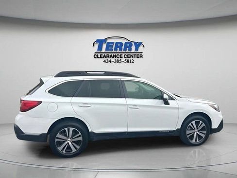 Used 2019 Subaru Outback 2.5i Limited image 1