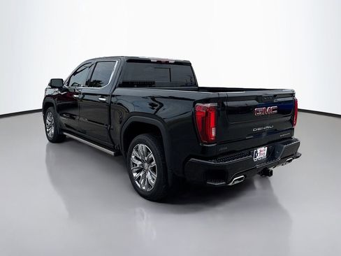 Used 2025 GMC Sierra 1500 Denali AWD/4WD image 5