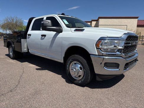 New 2024 RAM 3500 Tradesman w/ Chrome Appearance Group image 2