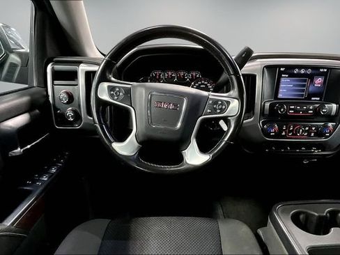 Used 2015 GMC Sierra 1500 SLE w/ SLE Value Package AWD/4WD image 10