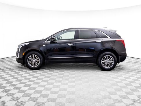 Used 2023 Cadillac XT5 Premium Luxury w/ Technology Package image 2