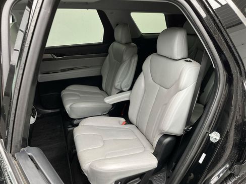 Used 2021 Hyundai Palisade SEL w/ Premium Package AWD/4WD image 12