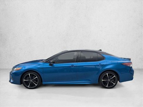 Used 2019 Toyota Camry XSE FWD image 9