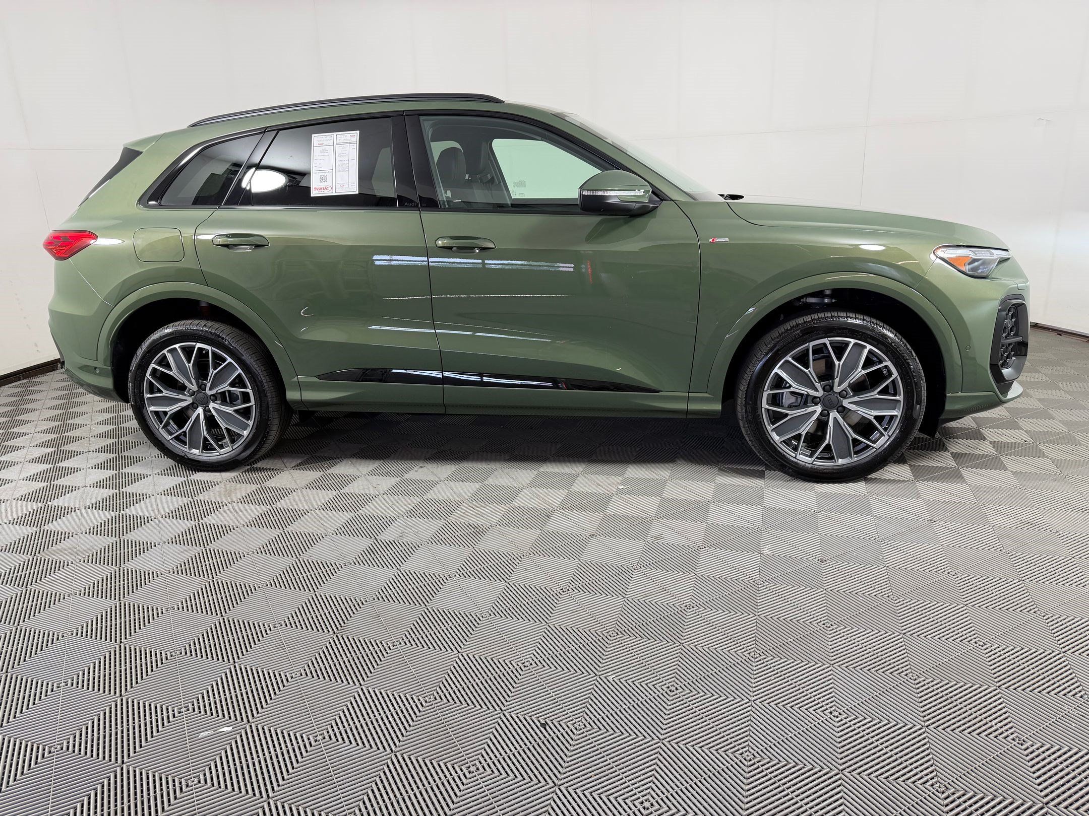 New 2026 Audi Q5 Premium AWD/4WD image 8