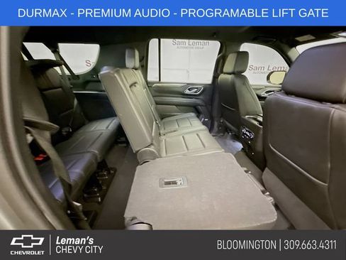 Used 2021 Chevrolet Suburban RST AWD/4WD image 30