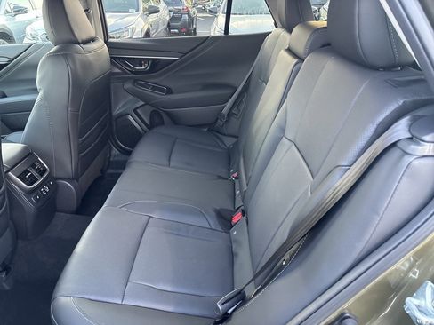 New 2025 Subaru Outback Limited image 12